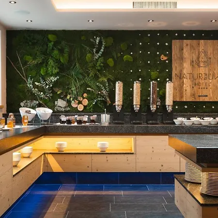 Otel Naturjuwel 4*
