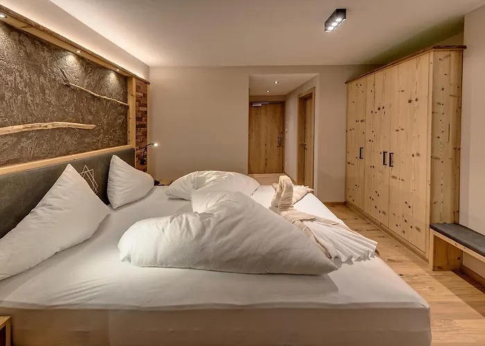 فندق Naturjuwel 4*